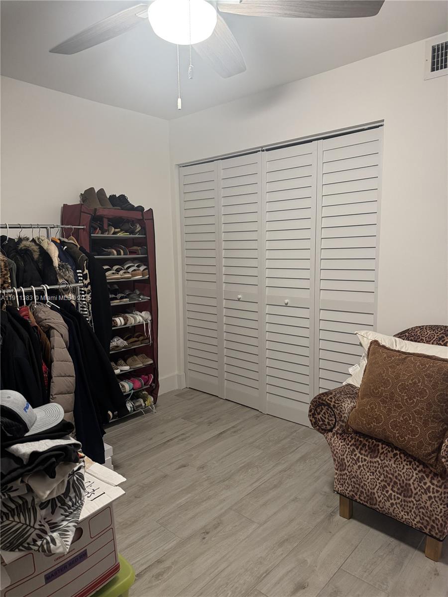 TRAIL RUN SEC 2 - Residential