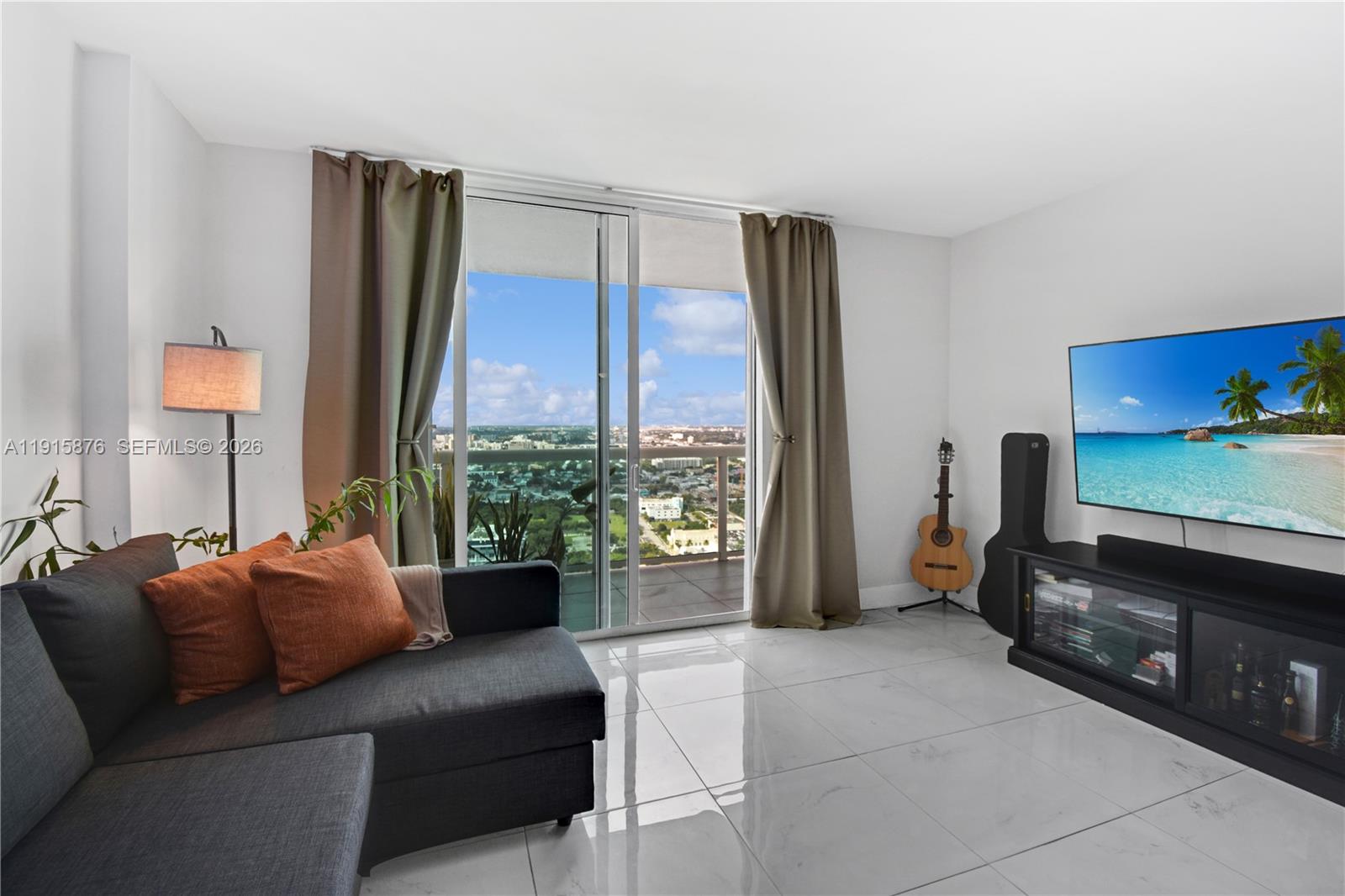 1800 N Bayshore Dr 4106