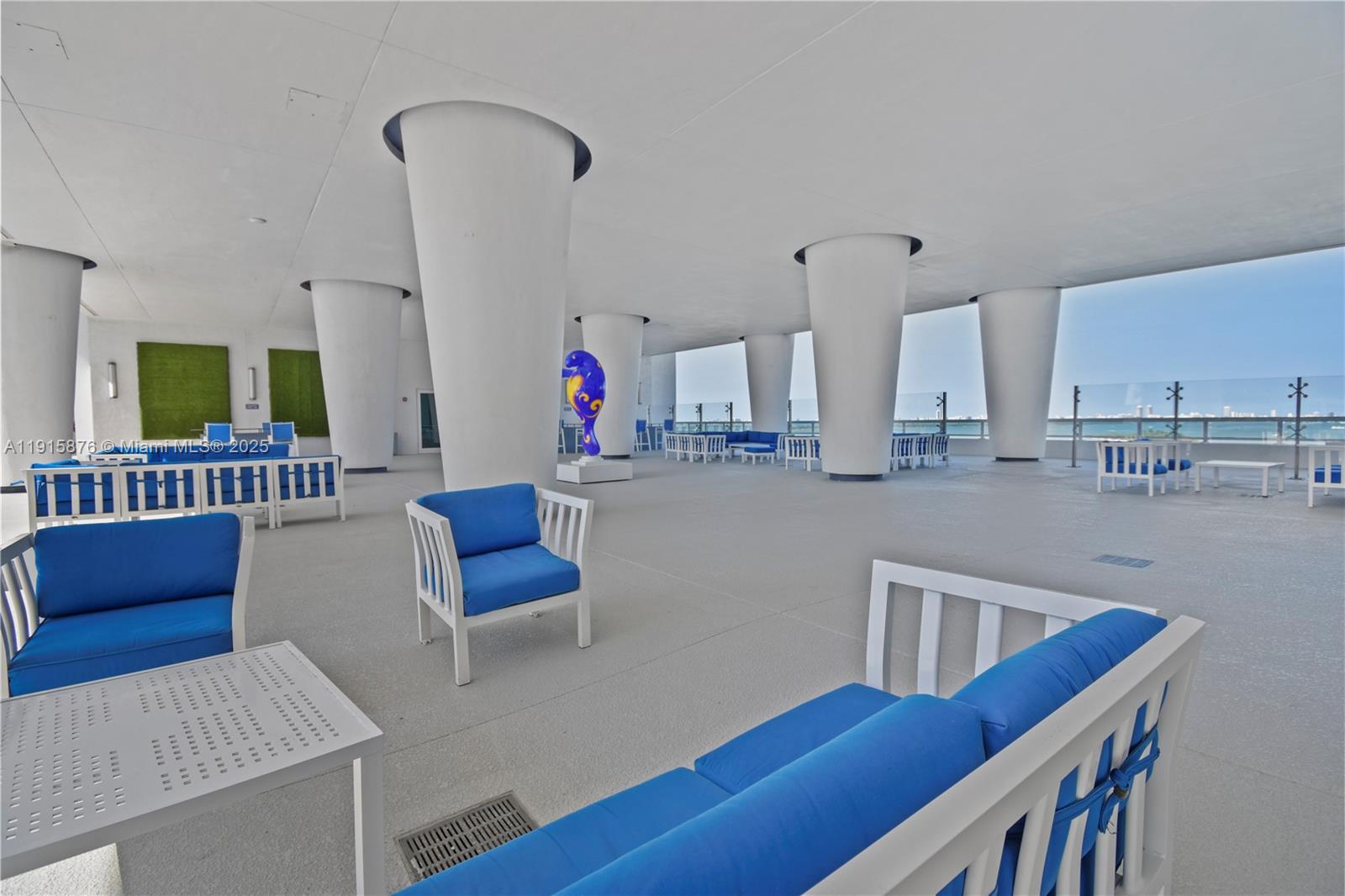 1800 CLUB CONDO - Residential