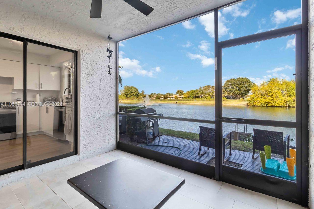 EMERALD OAKS 17 CONDO - Residential Lease