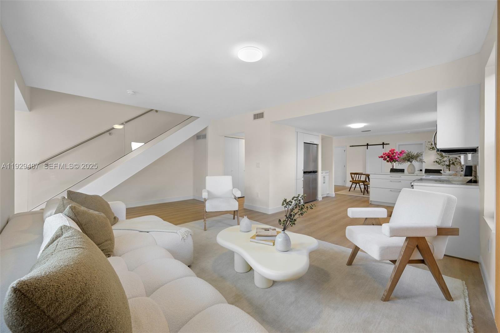 CRESPI RESIDENCE - Residential Lease