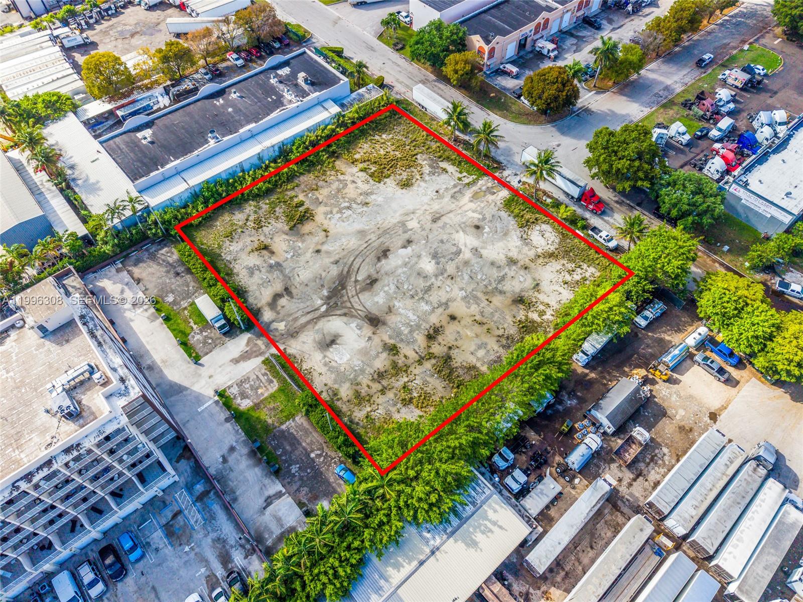 FLORIDA FRUIT LAND IN SEC - Land