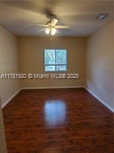 8855 N Isles Cir