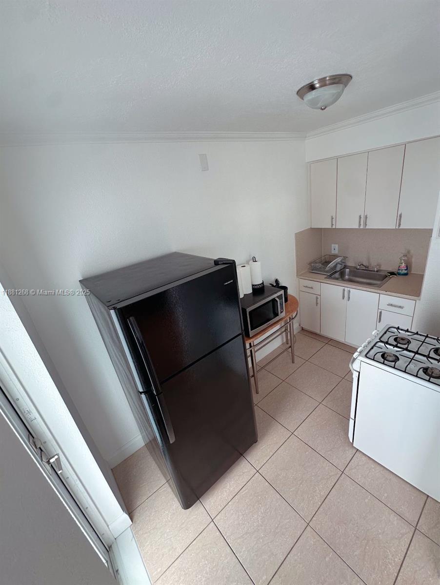 MIMO ON THE BEACH I CONDO - Residential Lease