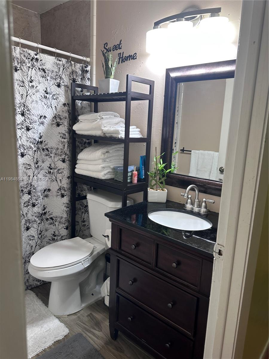 HONEY HILL PARK - Residential