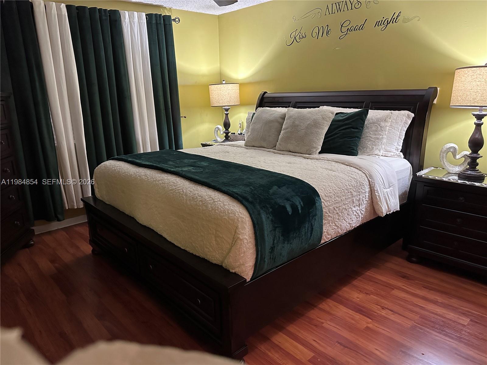 HONEY HILL PARK - Residential