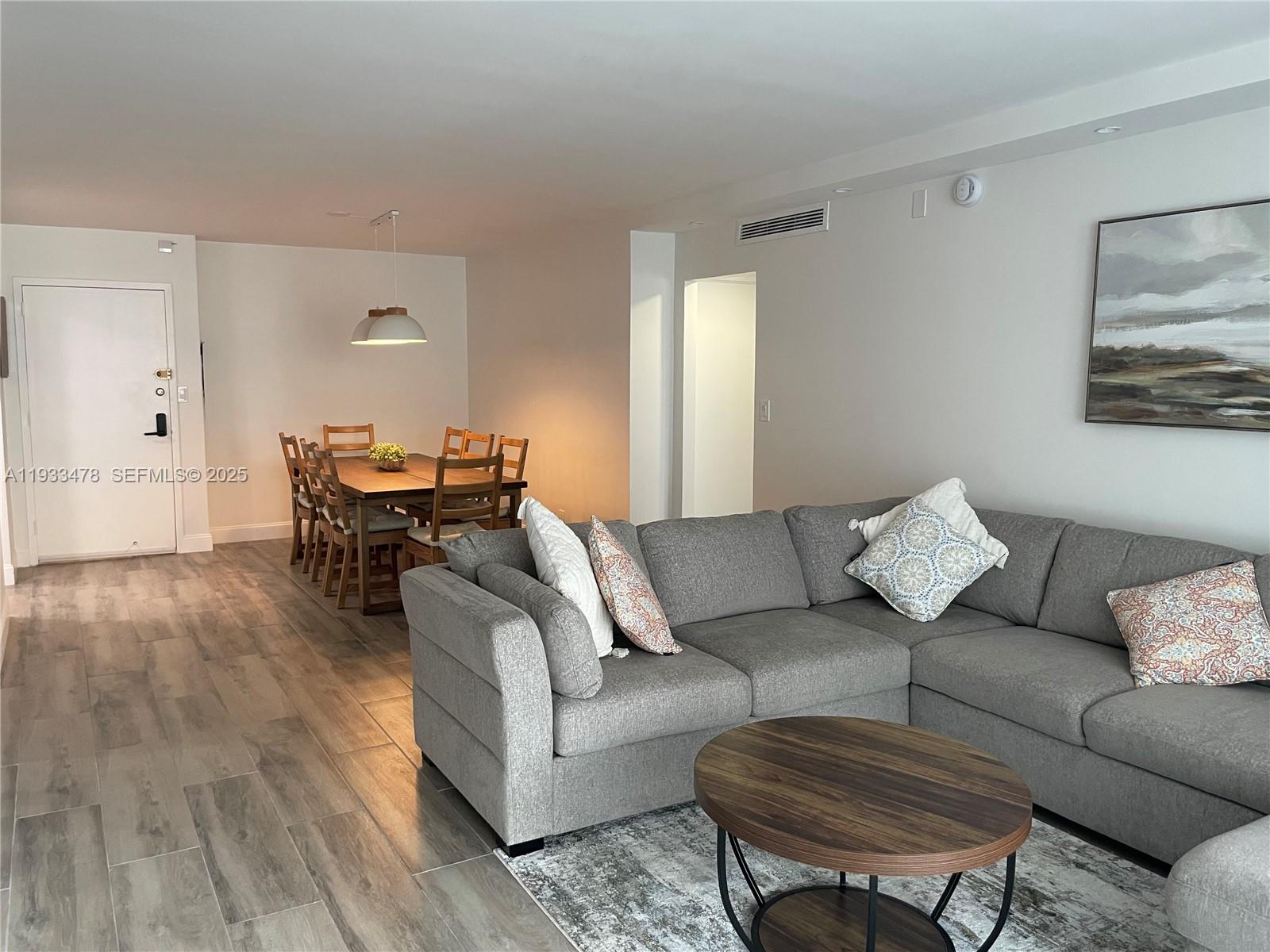 PARKER PLAZA CONDO ESTATE - Residential Lease