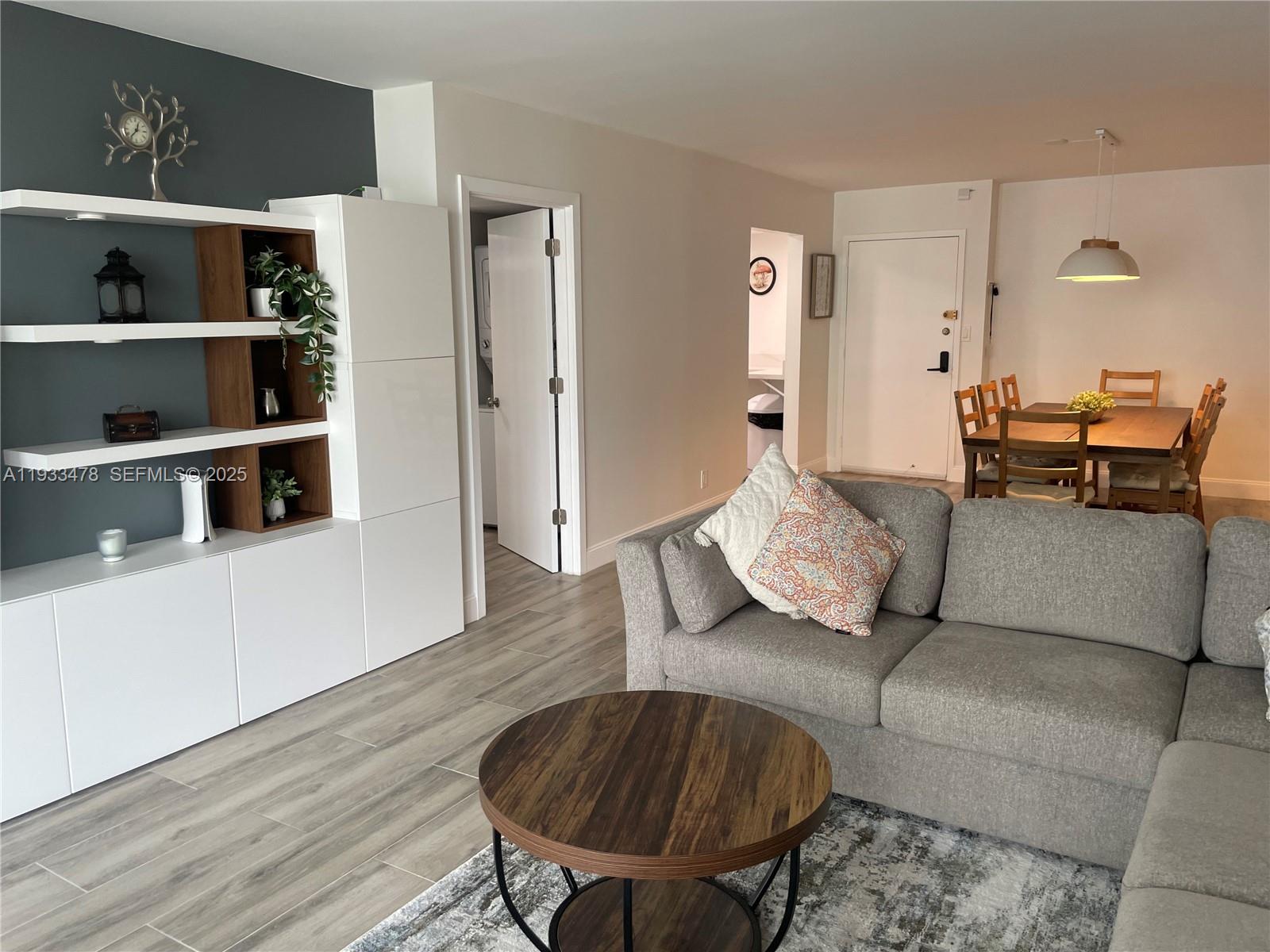 PARKER PLAZA CONDO ESTATE - Residential Lease