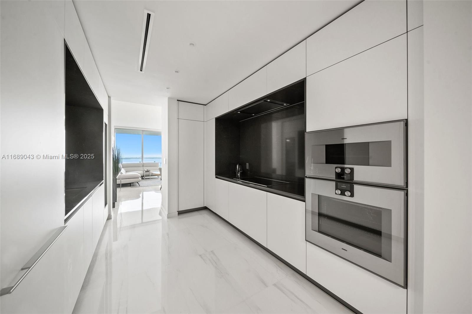 Aston Martin Residences - Residential