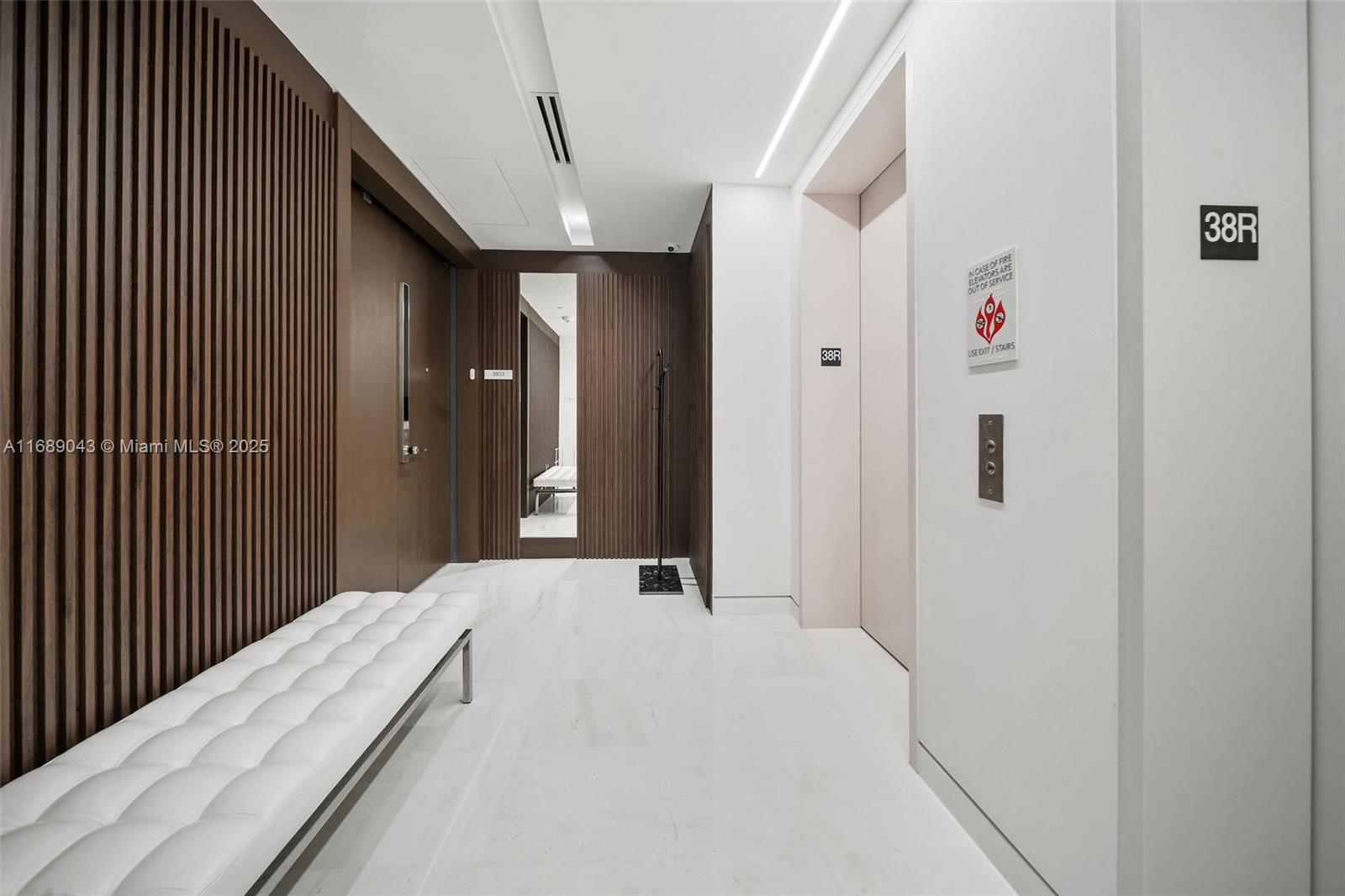 300 Biscayne Blvd Way 3803 Finished & Furnished