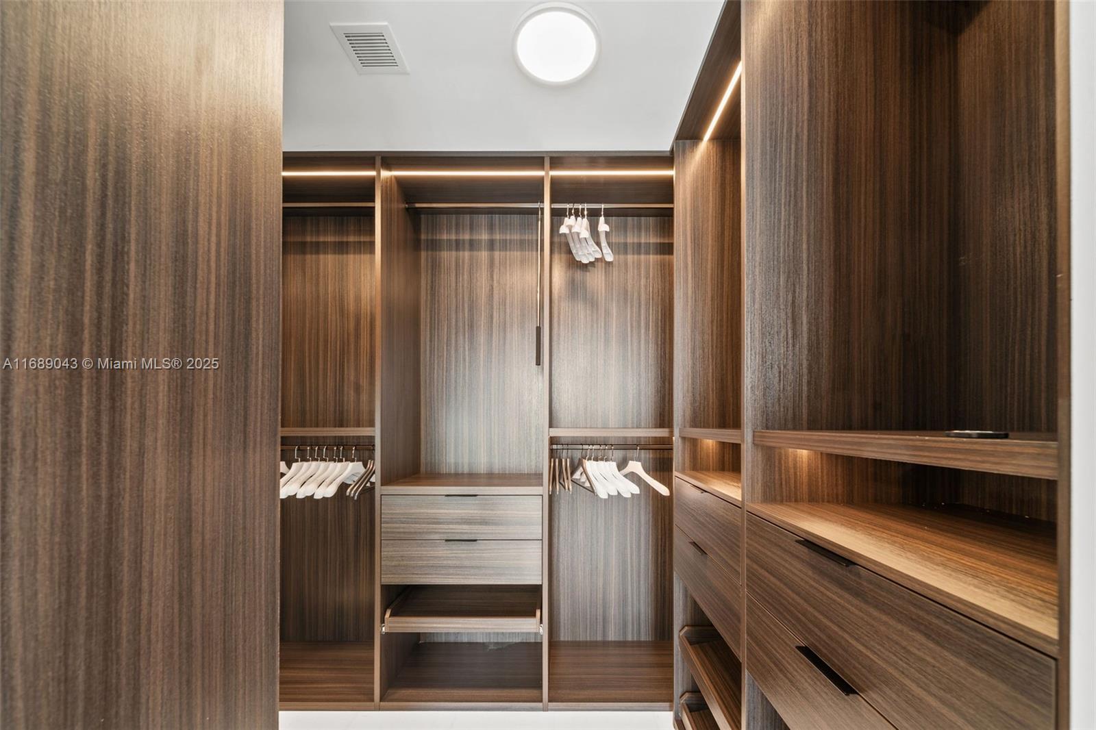 Aston Martin Residences - Residential