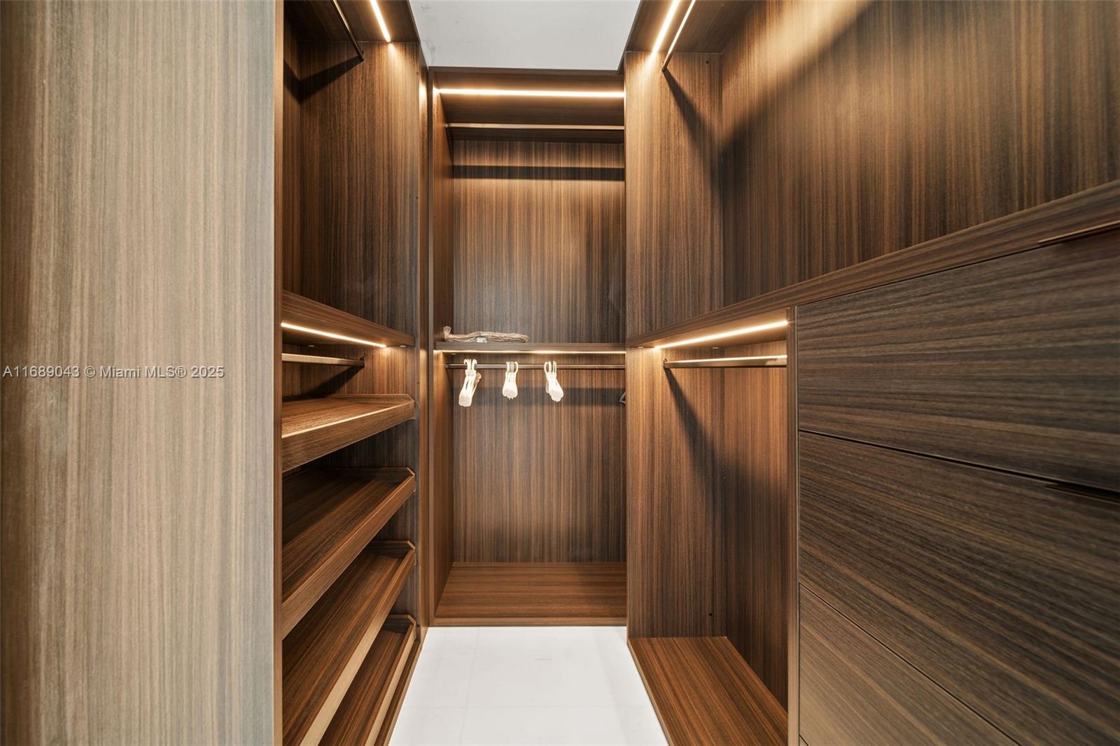 Aston Martin Residences - Residential
