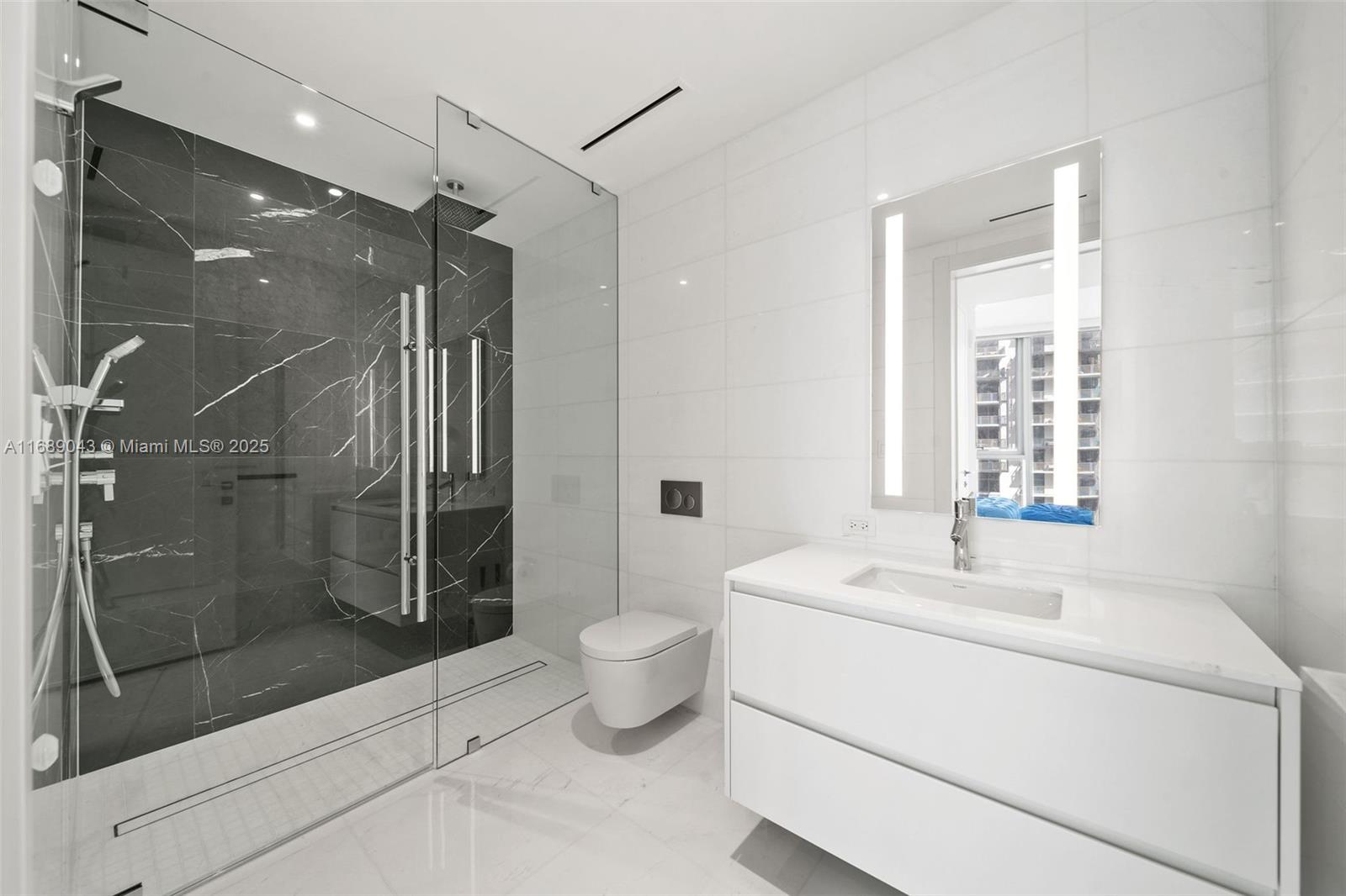 Aston Martin Residences - Residential