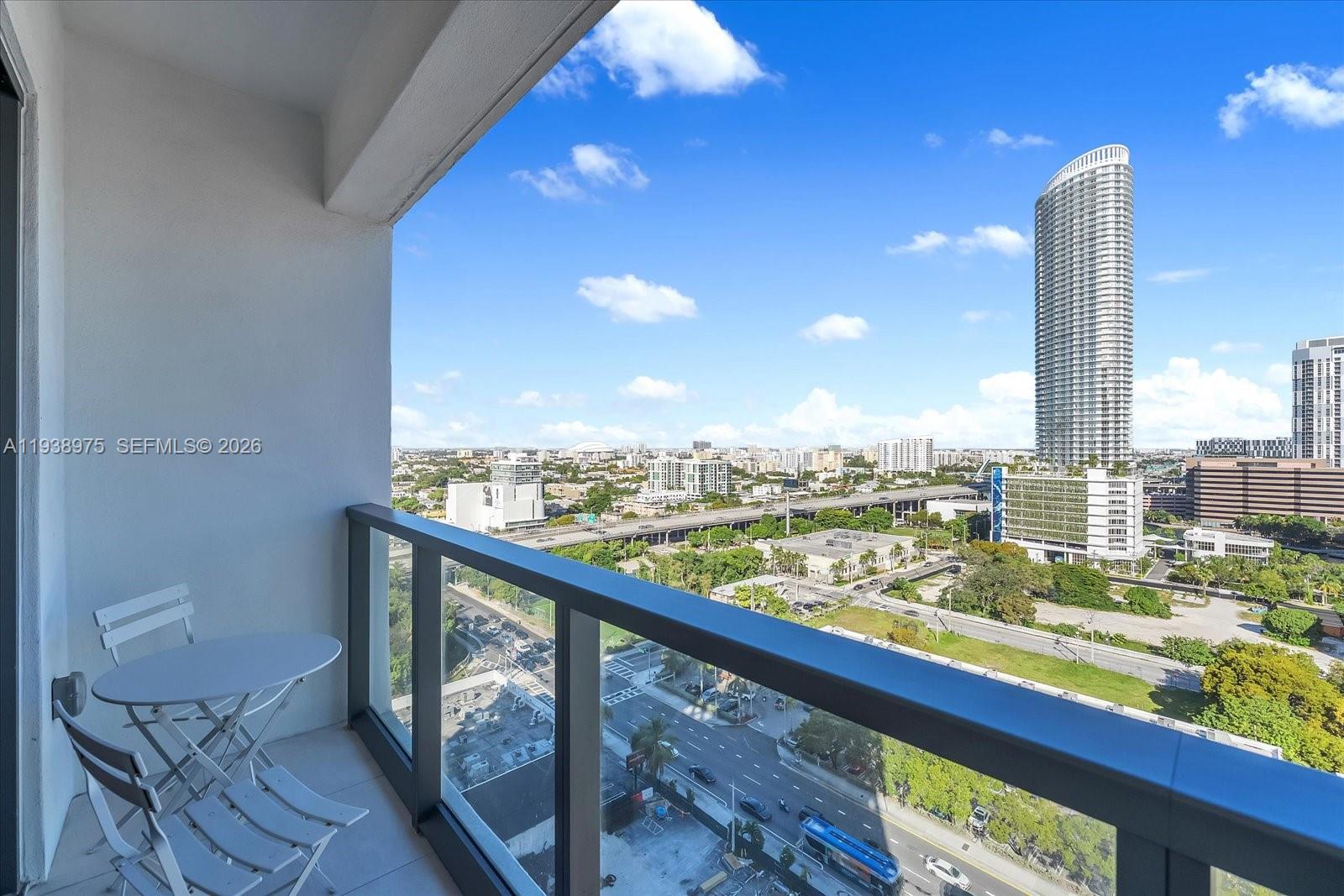 SMART BRICKELL CONDO - Residential