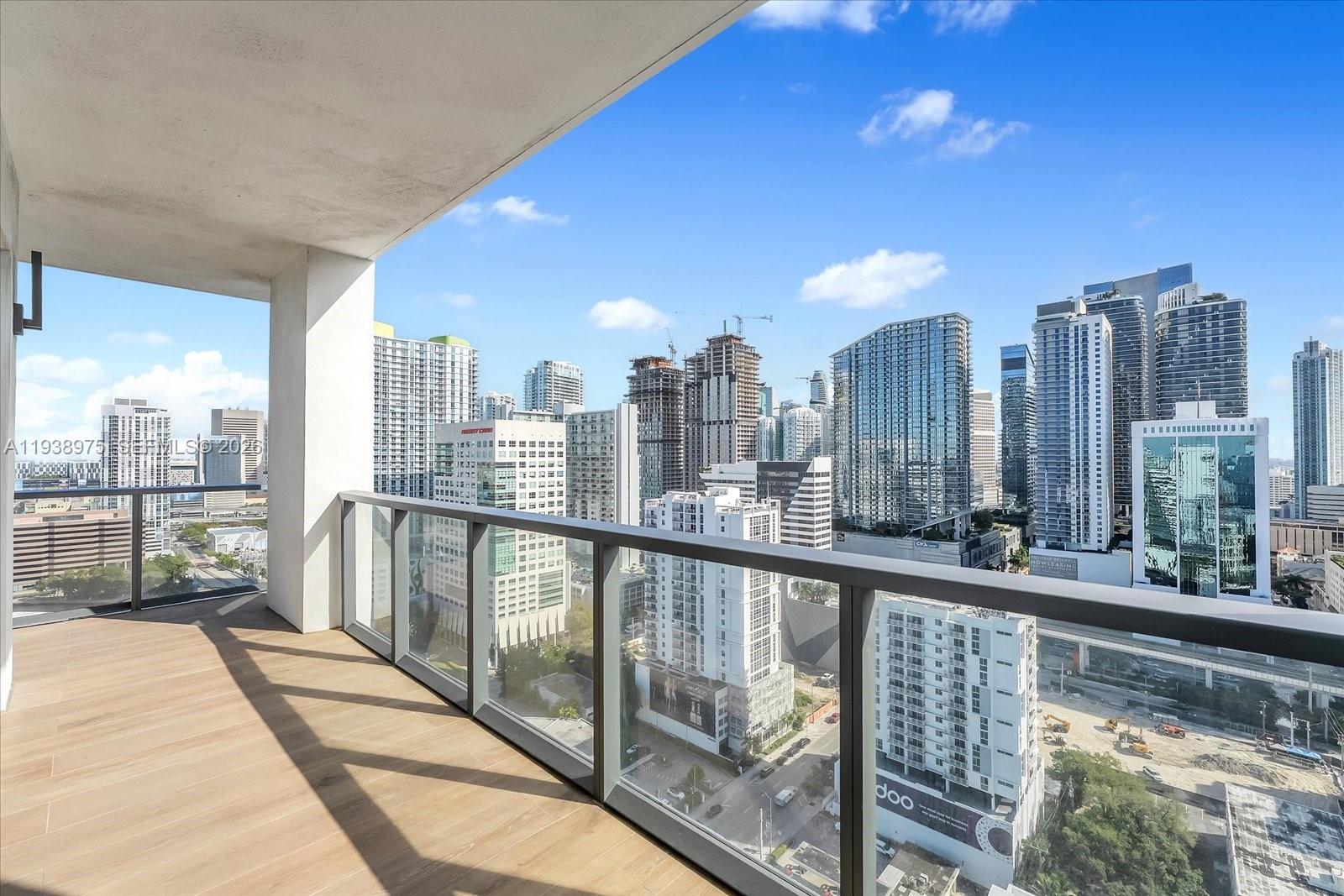 SMART BRICKELL CONDO - Residential