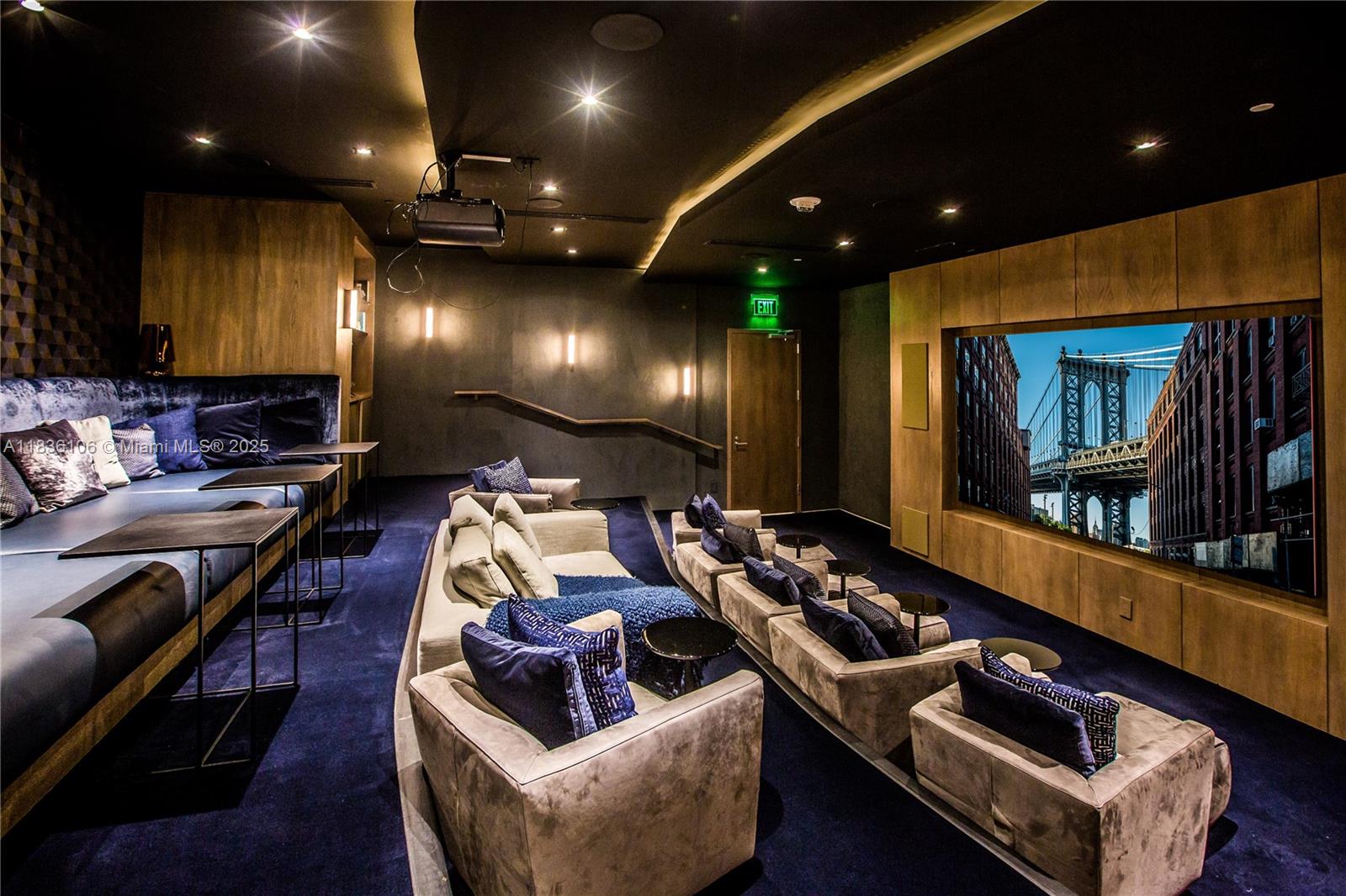 PARAISO BAY CONDO - Residential