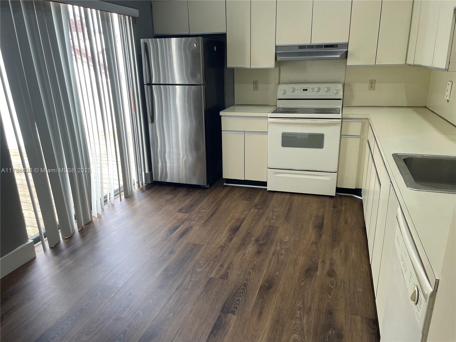 CONDO B AT MEDITERRANEA P - Residential