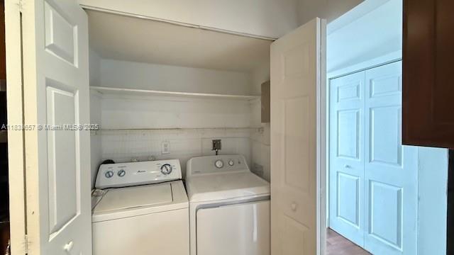 ARROWHEAD GOLF & TENNIS C - Residential