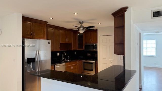 ARROWHEAD GOLF & TENNIS C - Residential