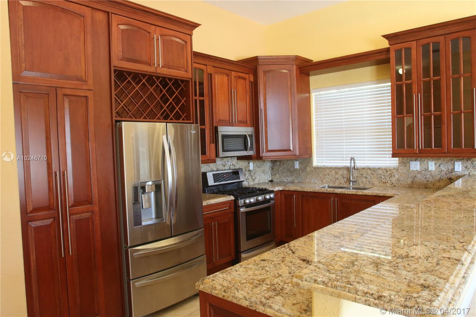 Redland Acres Avocado Hom - Residential