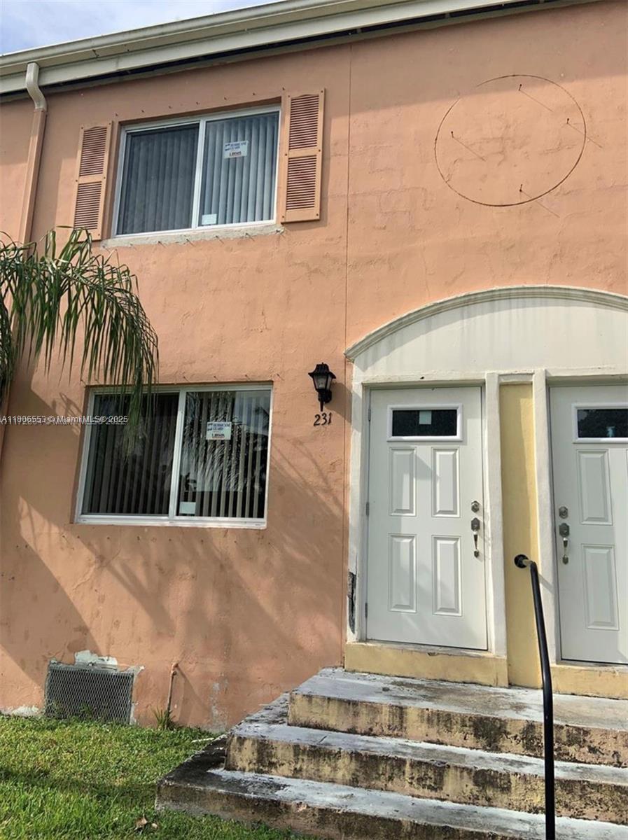 231 Nw 84th Ter 231, Miami, Broward County, Florida - 2 Bedrooms  
1 Bathrooms - 