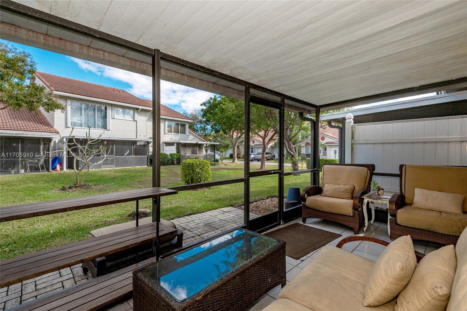 HOLIDAY SPRINGS VILLAGE - Residential