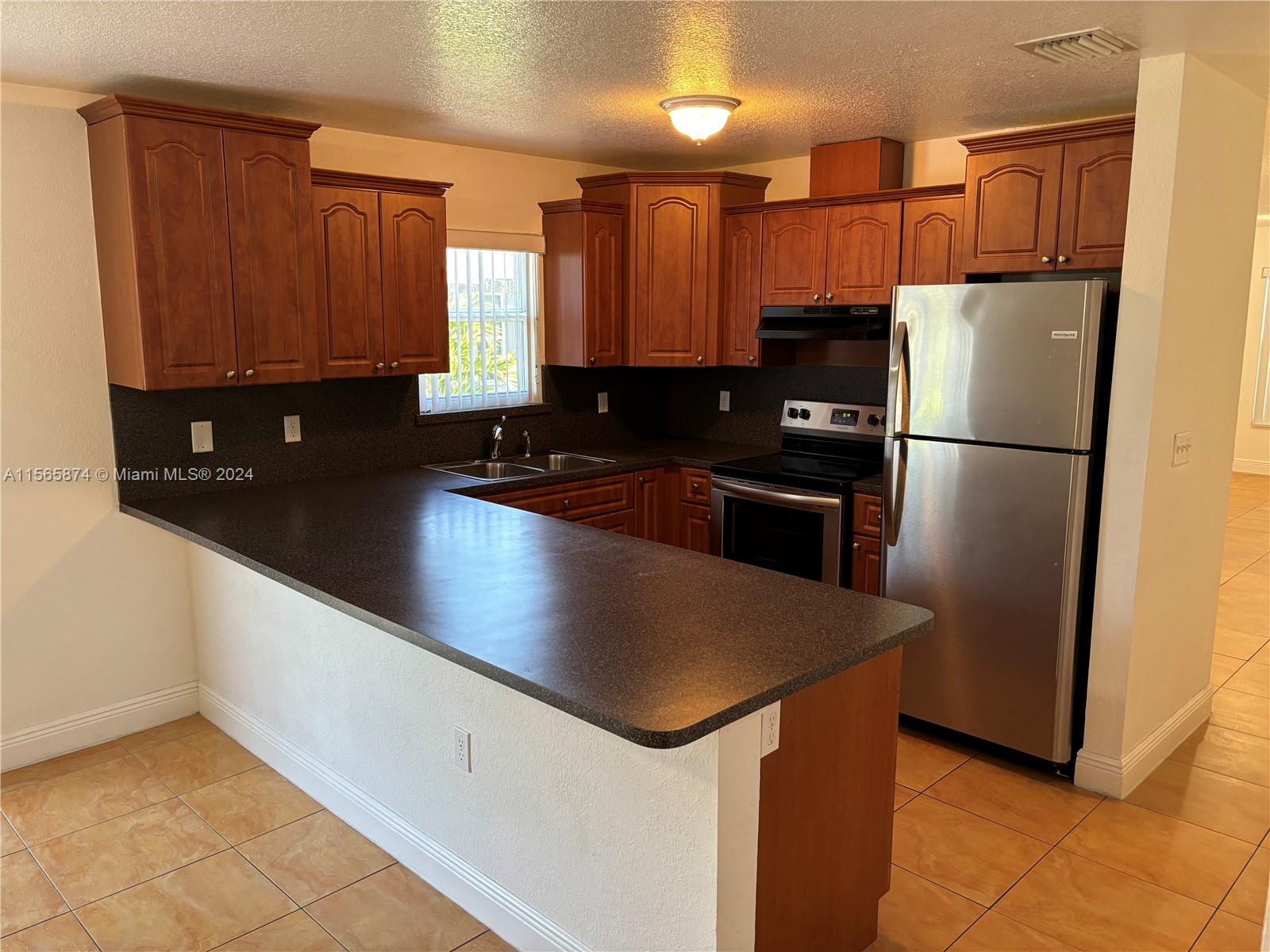 WALDIN ACRES - Residential Lease
