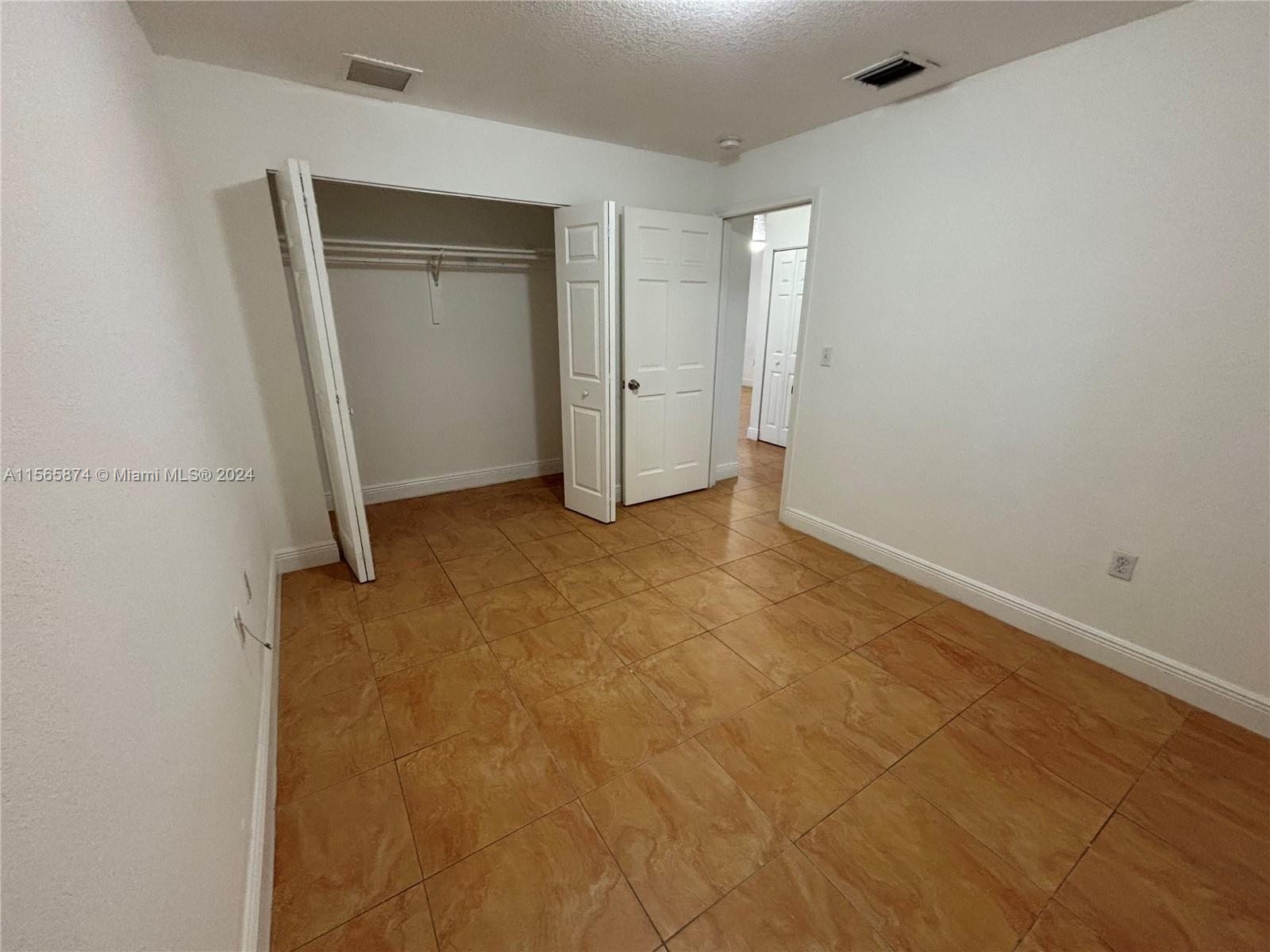WALDIN ACRES - Residential Lease