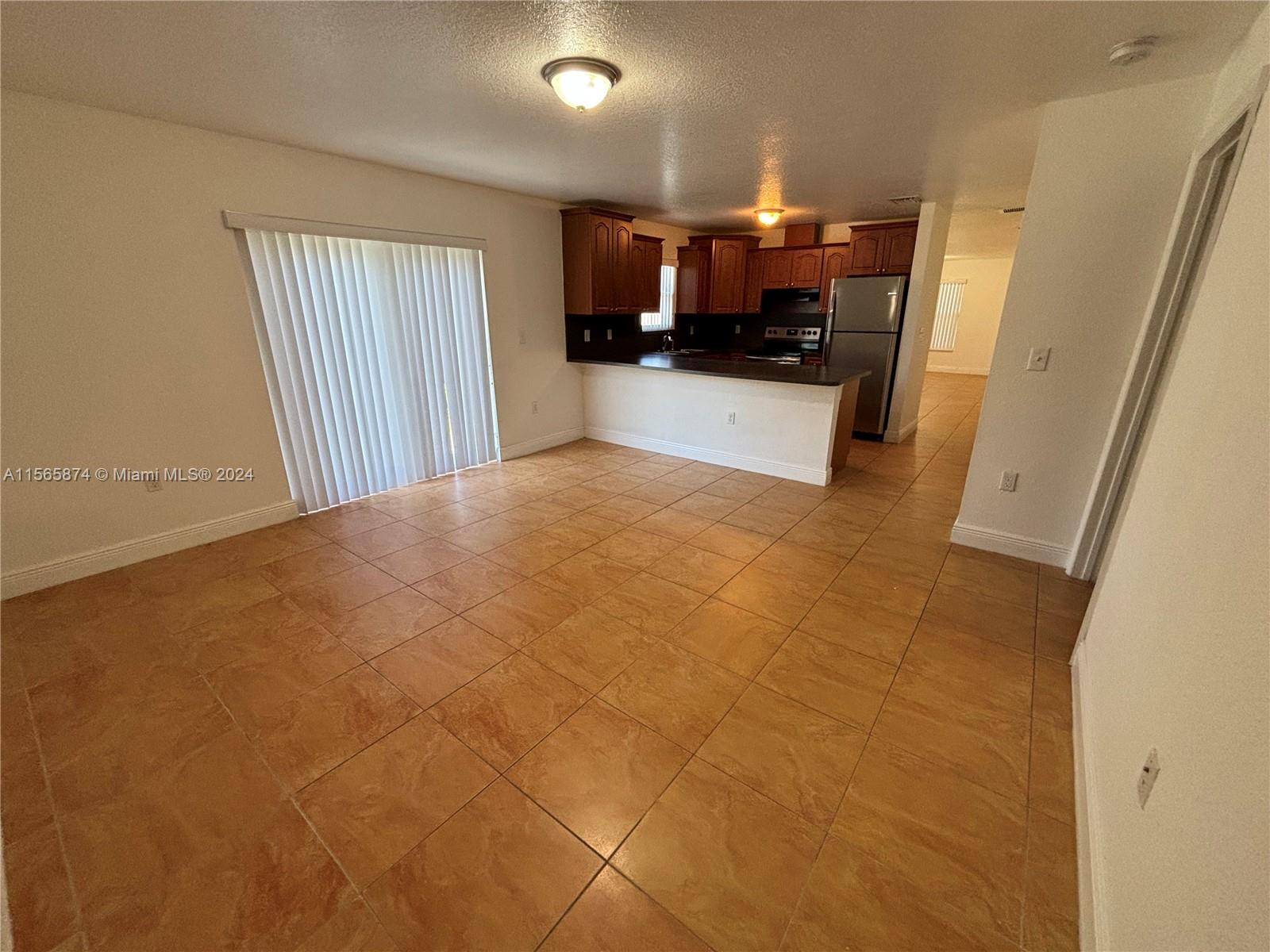 WALDIN ACRES - Residential Lease