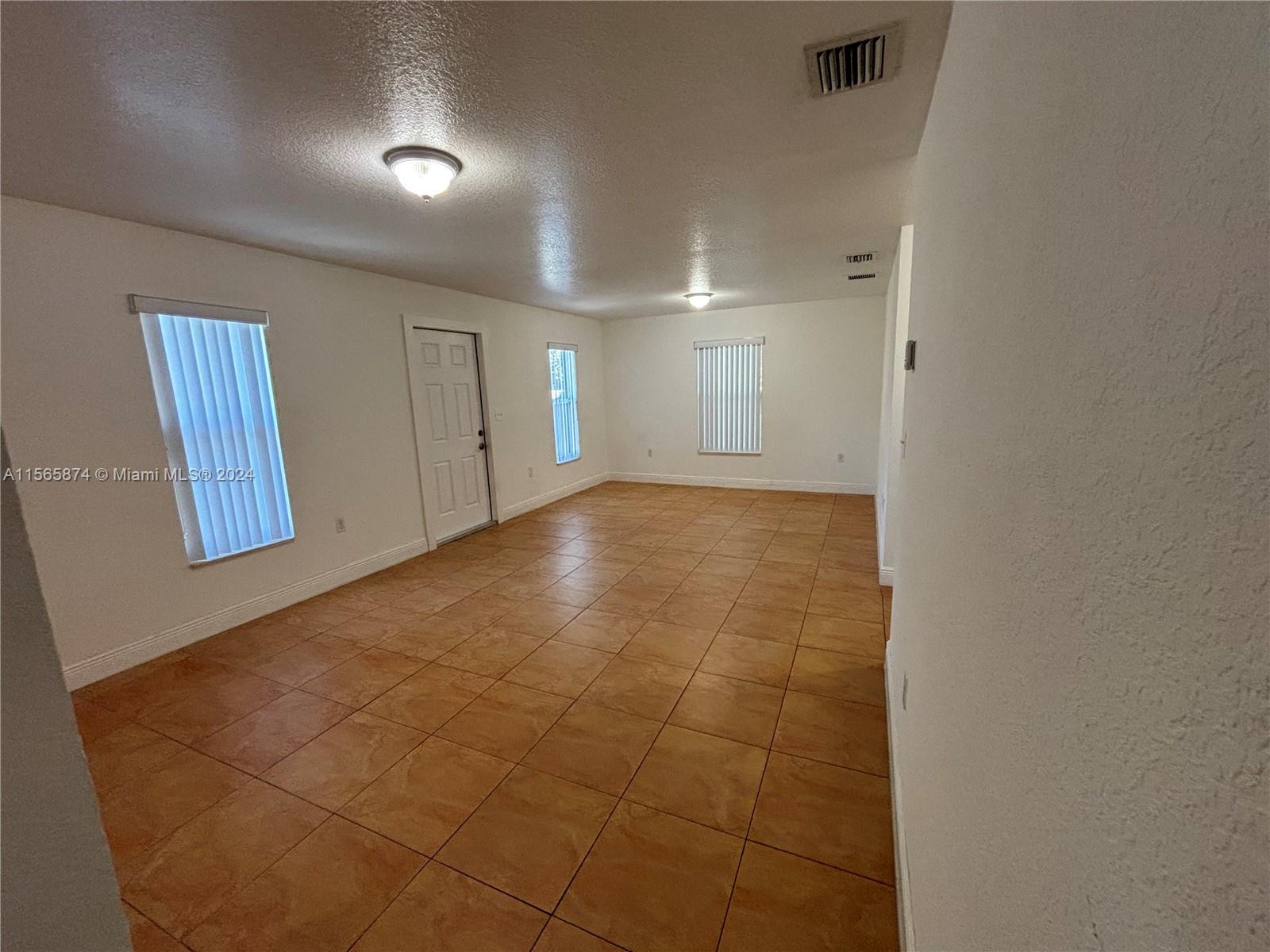 WALDIN ACRES - Residential Lease