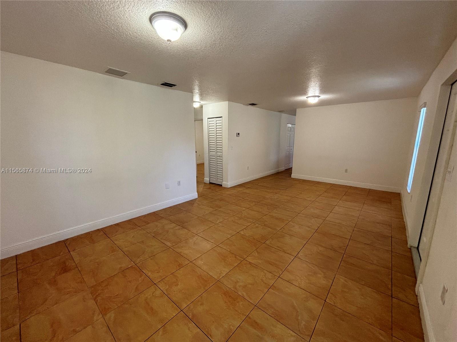 WALDIN ACRES - Residential Lease