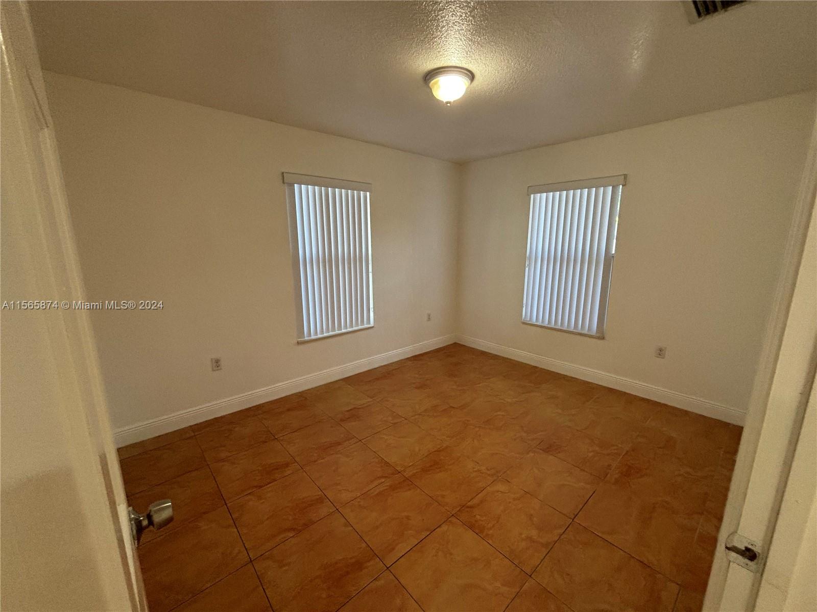 WALDIN ACRES - Residential Lease