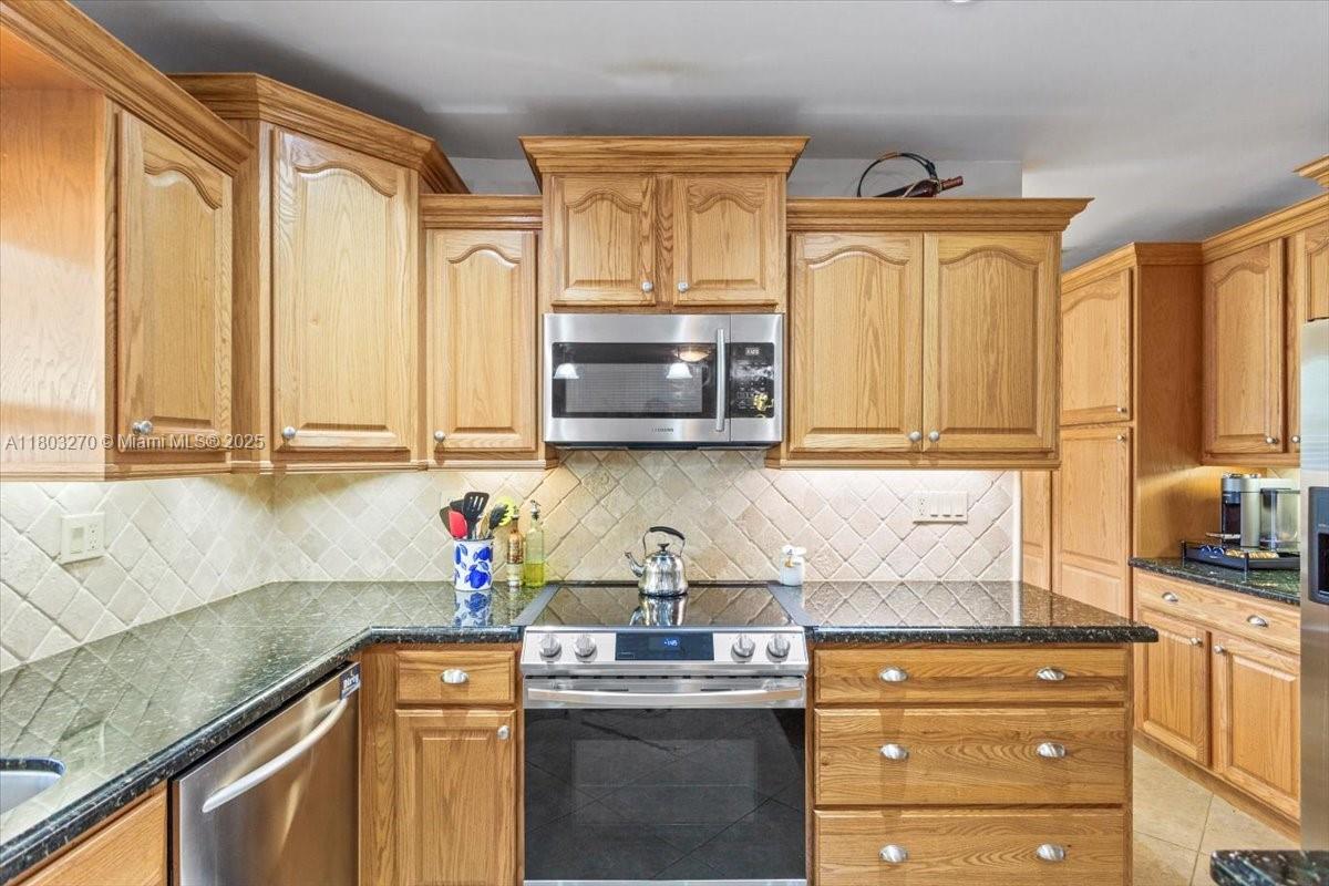 PINE MEADOWS SEC 4 - Residential