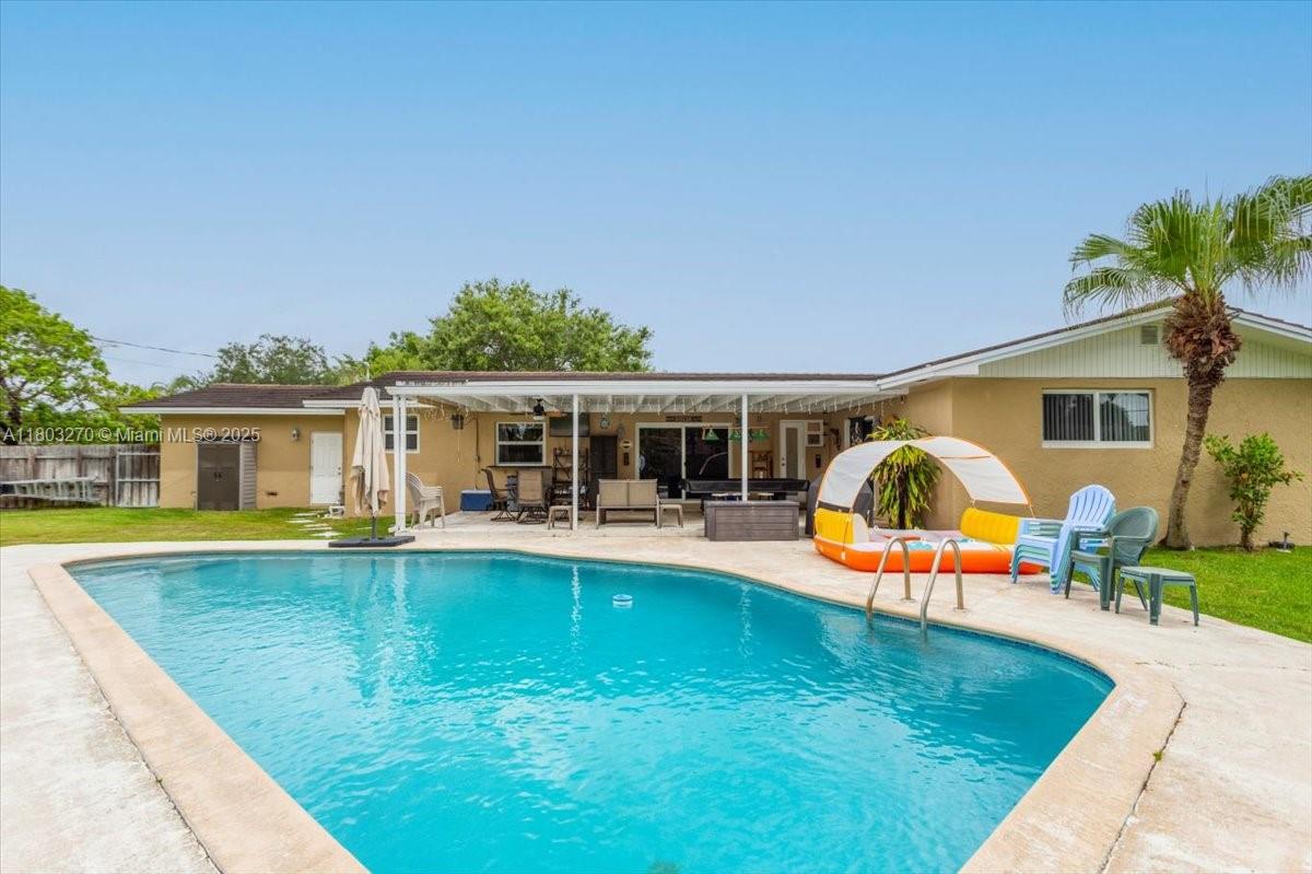 PINE MEADOWS SEC 4 - Residential