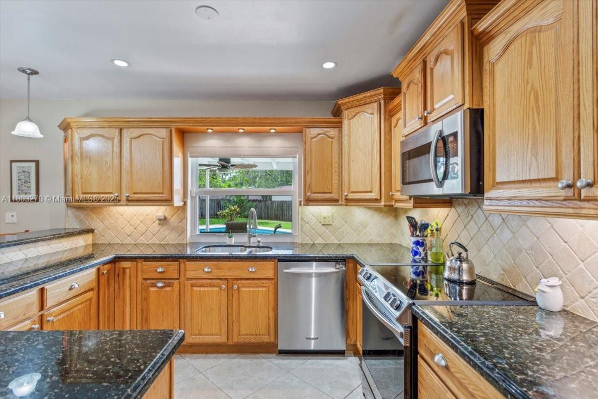 PINE MEADOWS SEC 4 - Residential