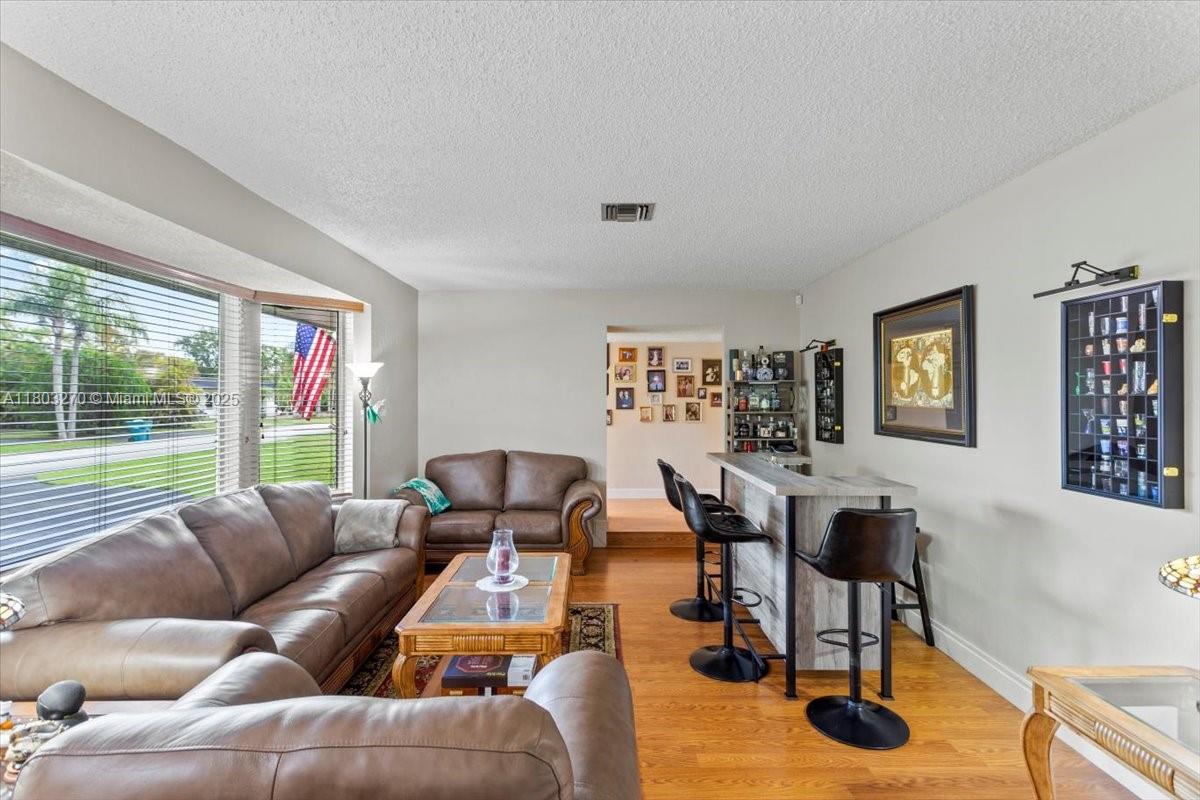 PINE MEADOWS SEC 4 - Residential