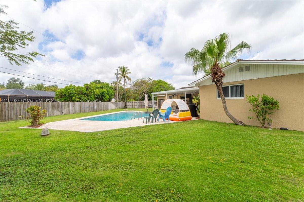 PINE MEADOWS SEC 4 - Residential