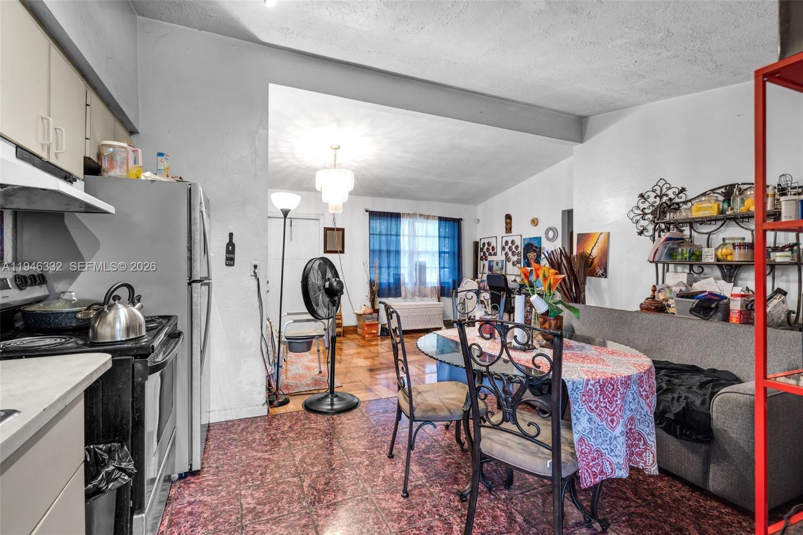 BERTHA PARK - Residential