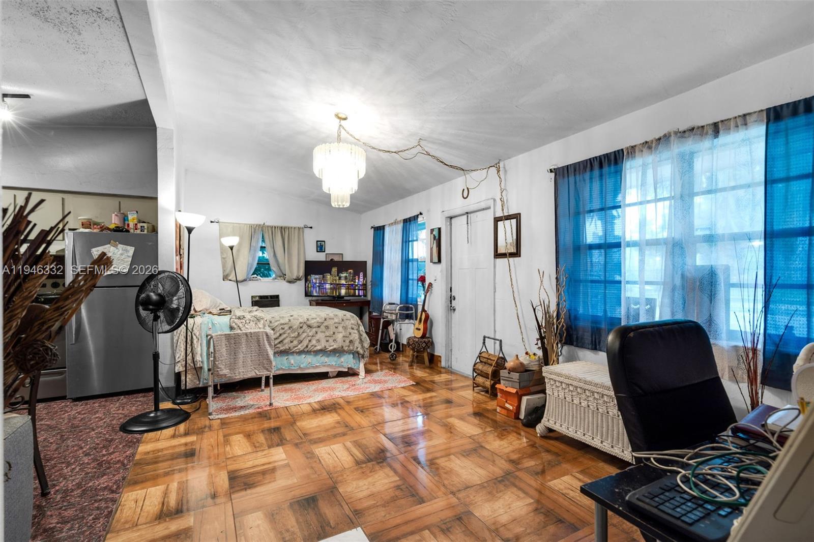 BERTHA PARK - Residential