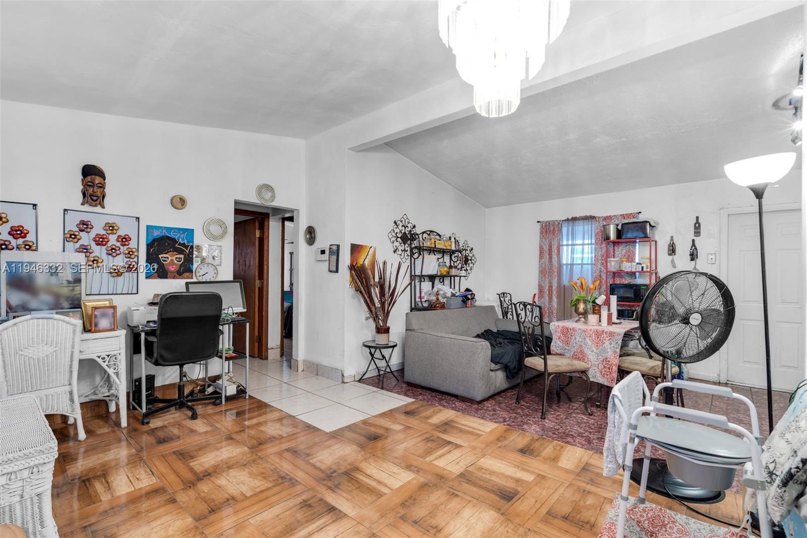 BERTHA PARK - Residential