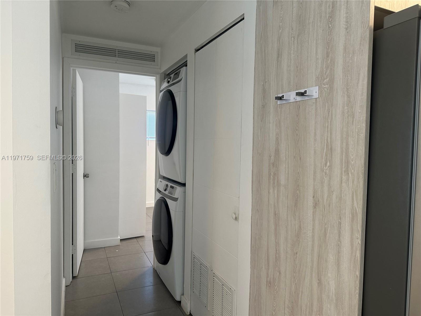 LIBERIA - Residential