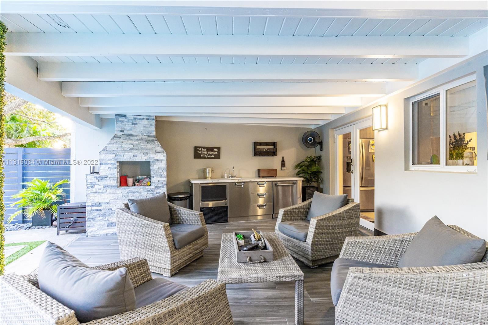 HOWARD PINES - Residential