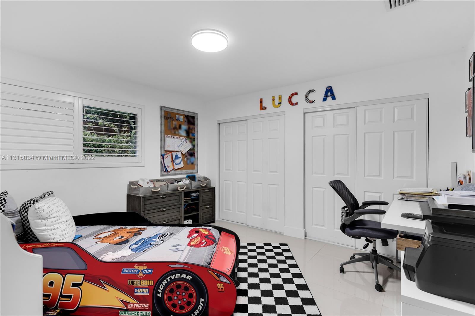 HOWARD PINES - Residential