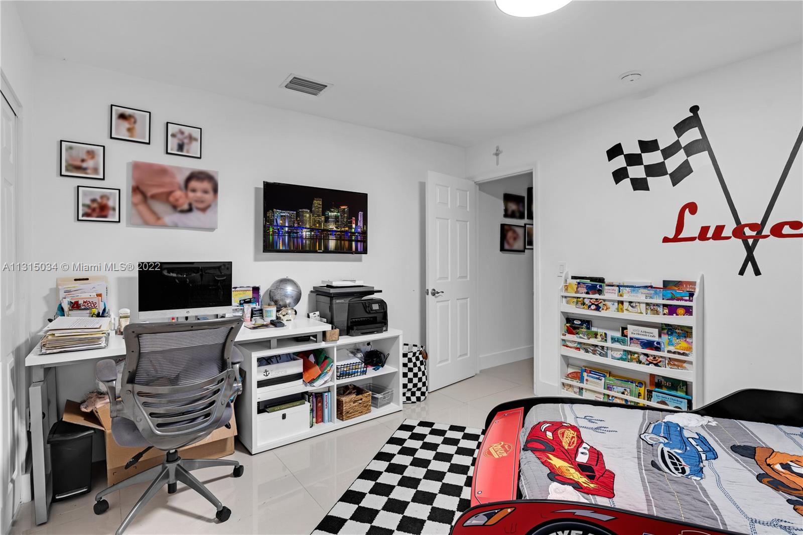 HOWARD PINES - Residential