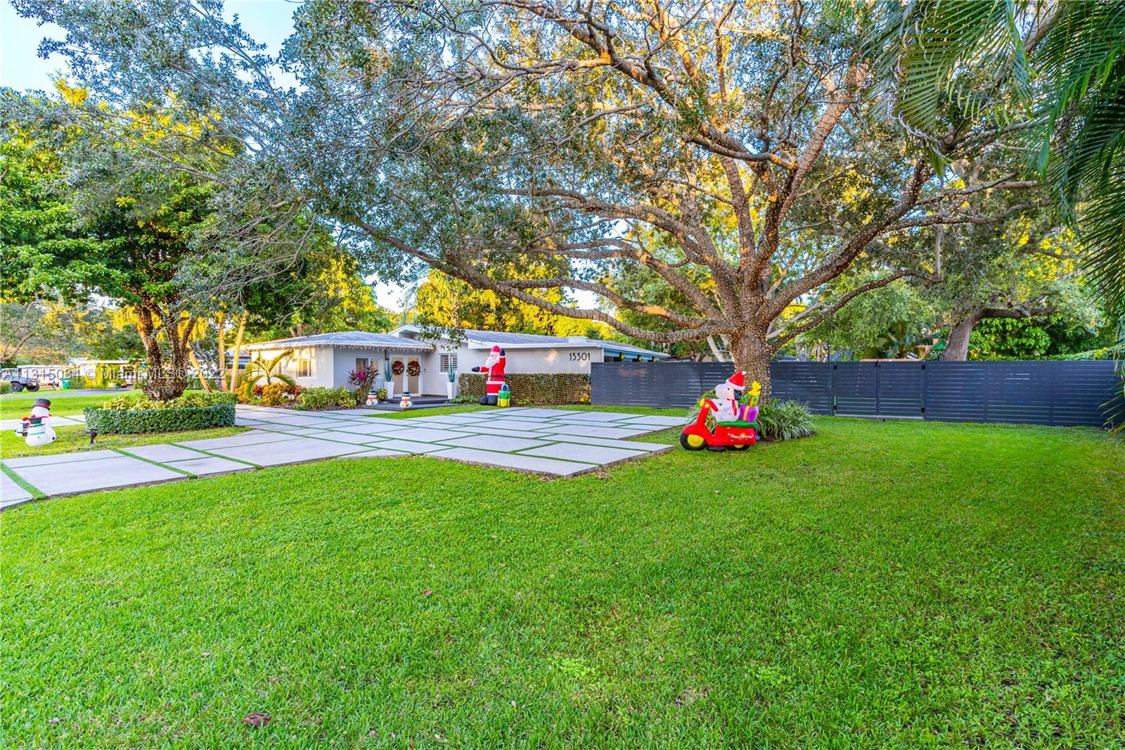 HOWARD PINES - Residential