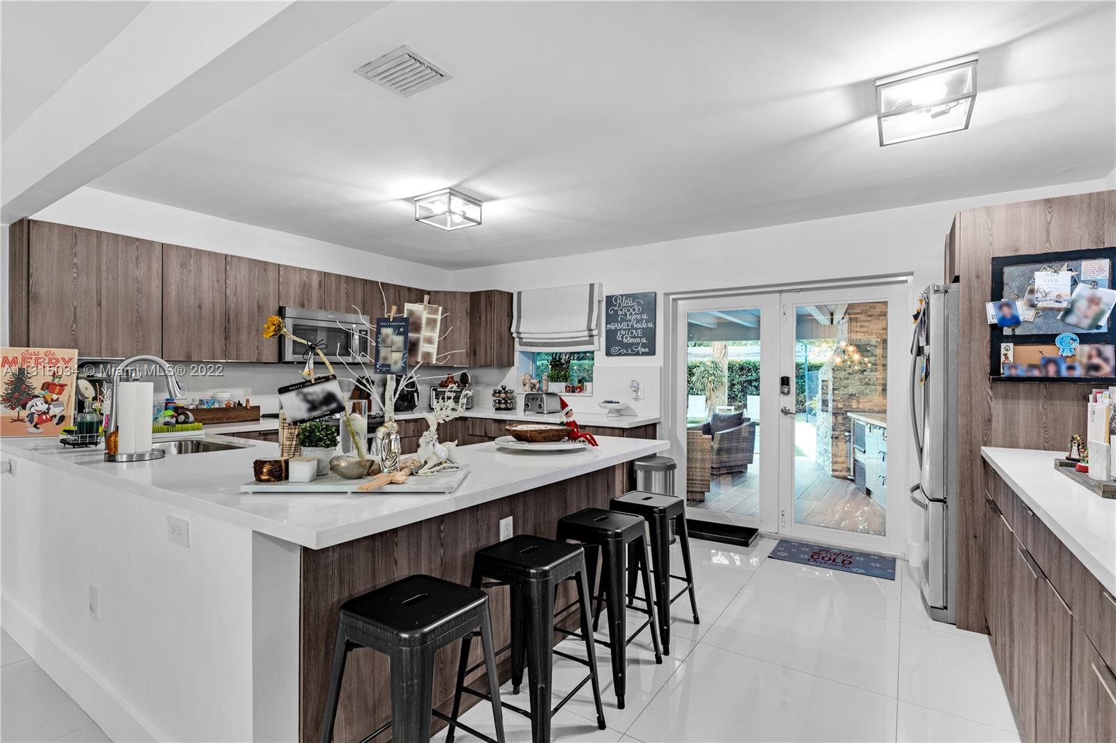 HOWARD PINES - Residential