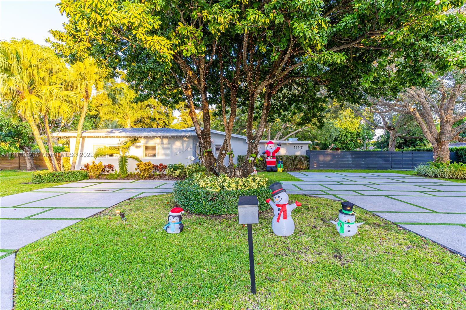 HOWARD PINES - Residential