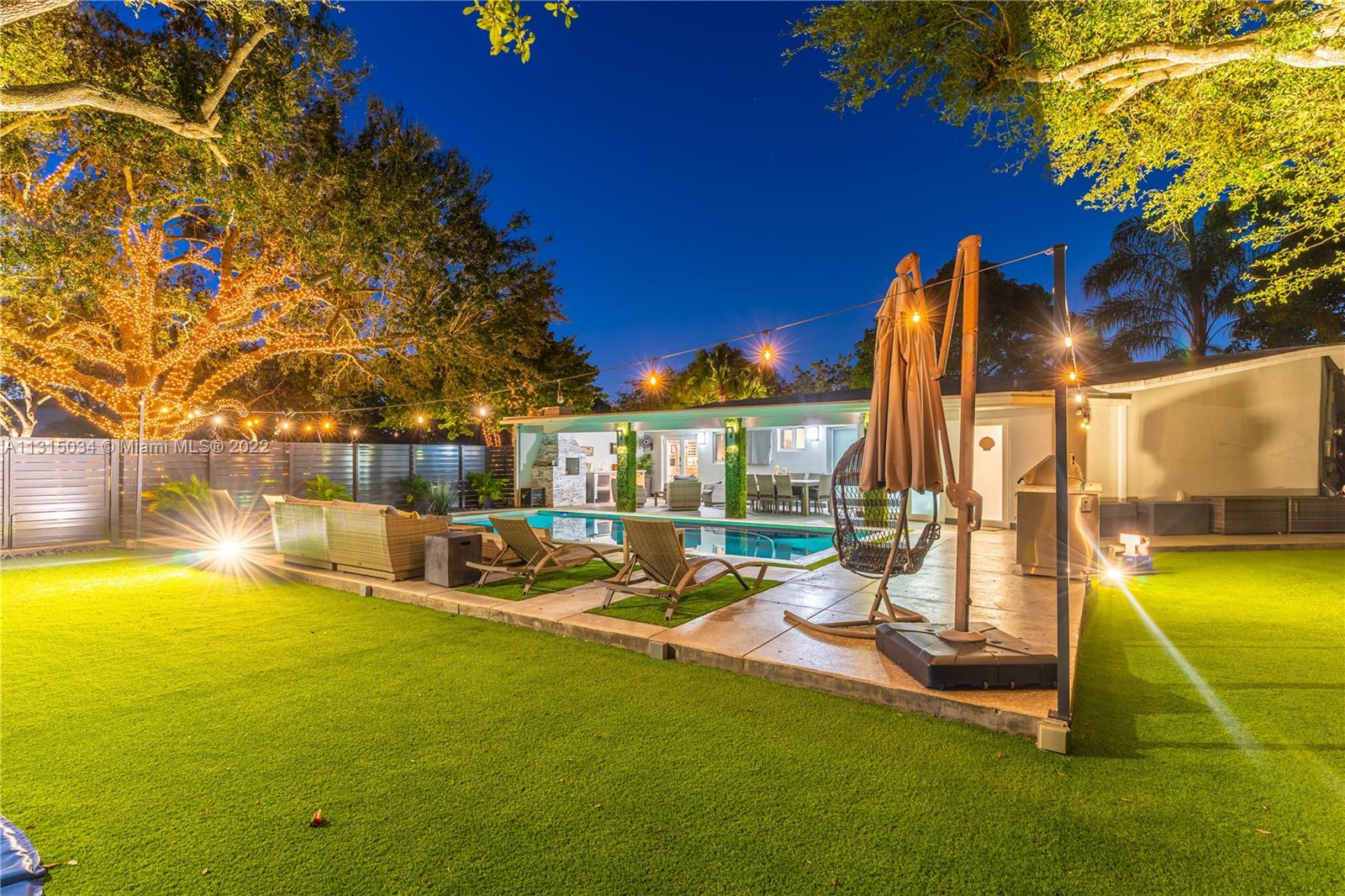 HOWARD PINES - Residential