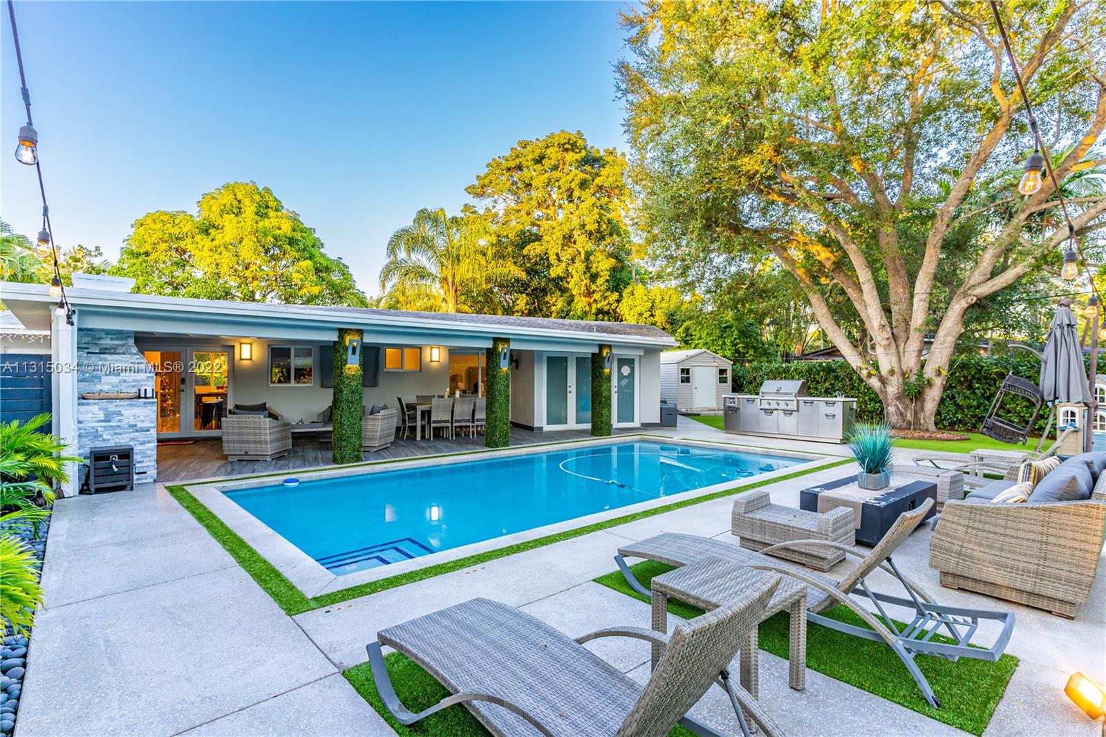 HOWARD PINES - Residential