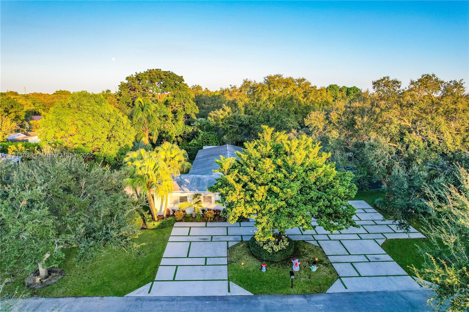 HOWARD PINES - Residential